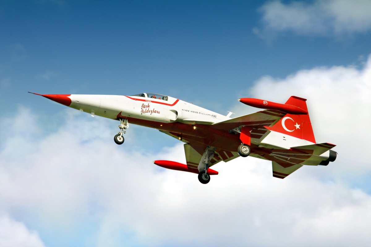 Kırklareli'de Cumhuriyet Coşkusu Gökyüzüne Taşınıyor! Türk Yıldızları Kırklareli Semalarında!