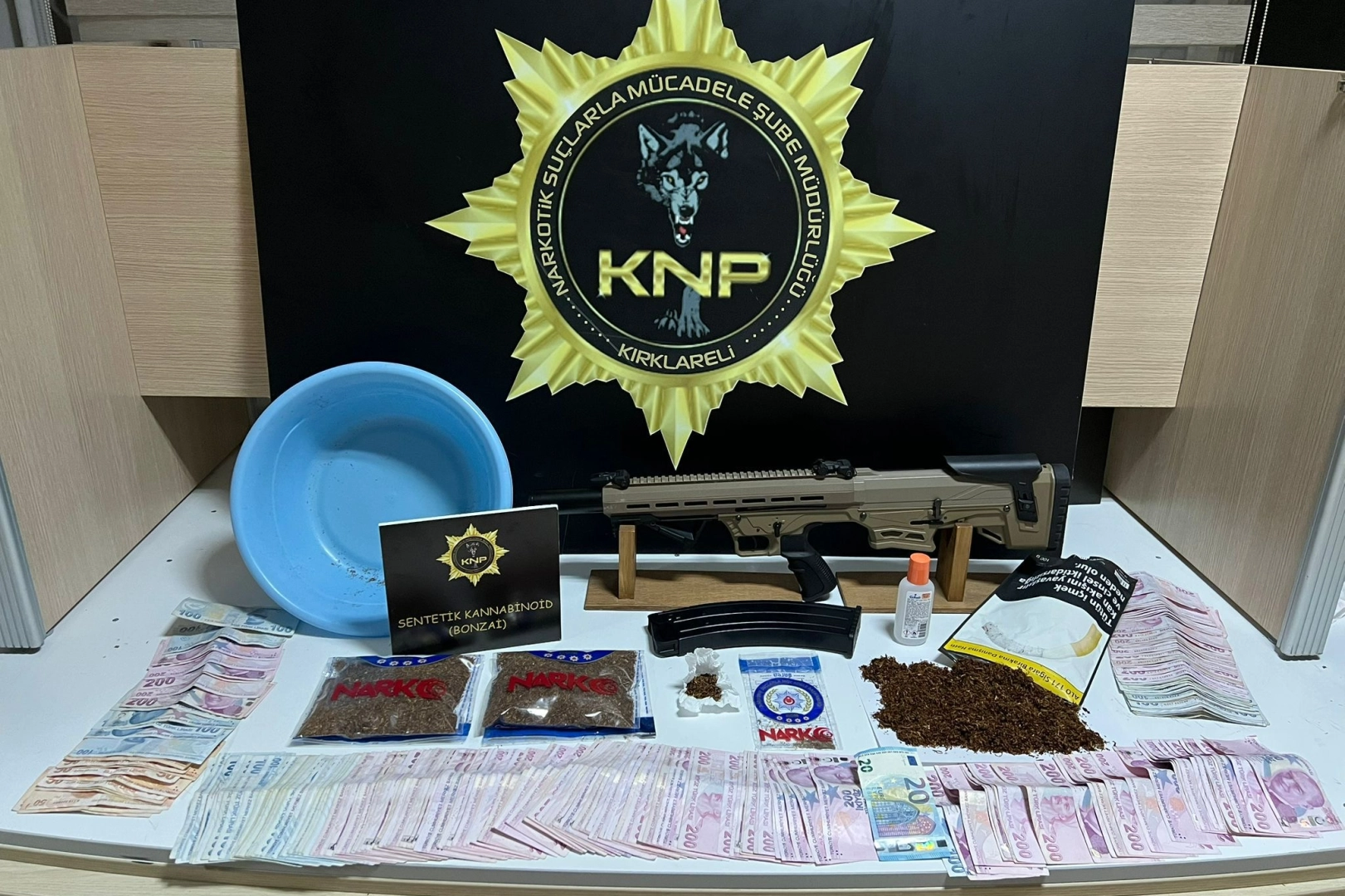 Kırklareli'nde Zehir Tacirlerine Darbe