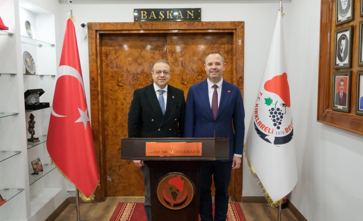 Bağış Belediye’yi Ziyaret Etti