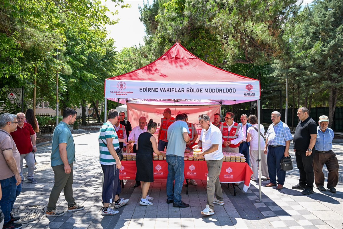 Kırklareli’nde Aşure Günü Coşkusu